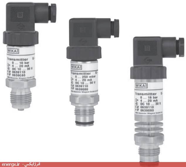 به ترتیب از چپ به راست: ترانسمیتر فشار WIKA مدل S-10، مدل S-11 و مدل S-11 به همراه المان خنککاری به ترتیب از چپ به راست: ترانسمیتر فشار WIKA مدل S-10، مدل S-11 و مدل S-11 به همراه المان خنککاری